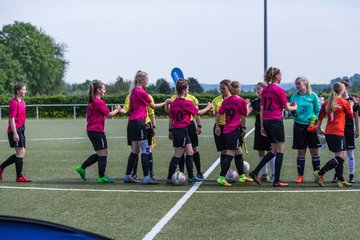 Bild 12 - B-Juniorinnen Pokalfinale SV Henstedt Ulzburg - SG Holstein Sued : 2:0